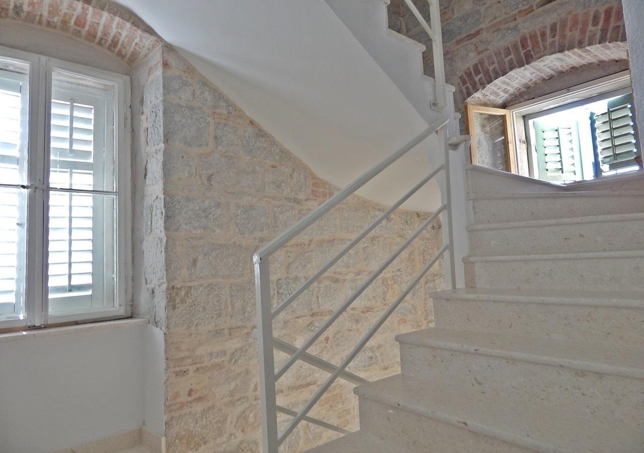 ספליט Apartments Moni מראה חיצוני תמונה