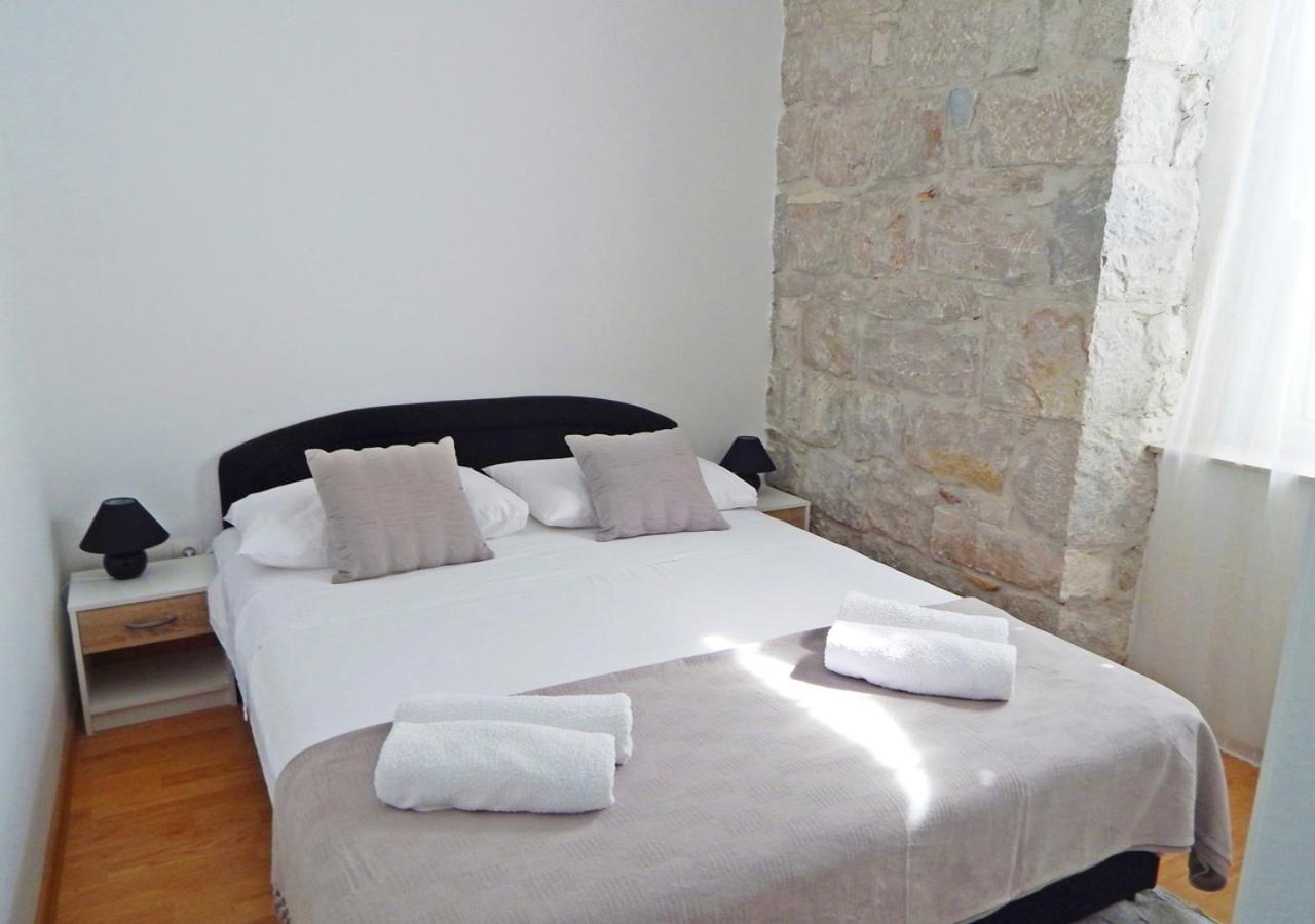 ספליט Apartments Moni מראה חיצוני תמונה