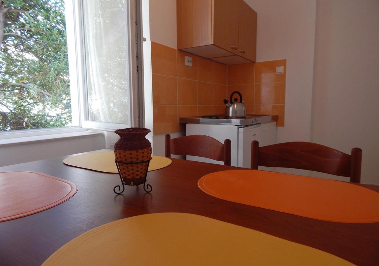 ספליט Apartments Moni מראה חיצוני תמונה